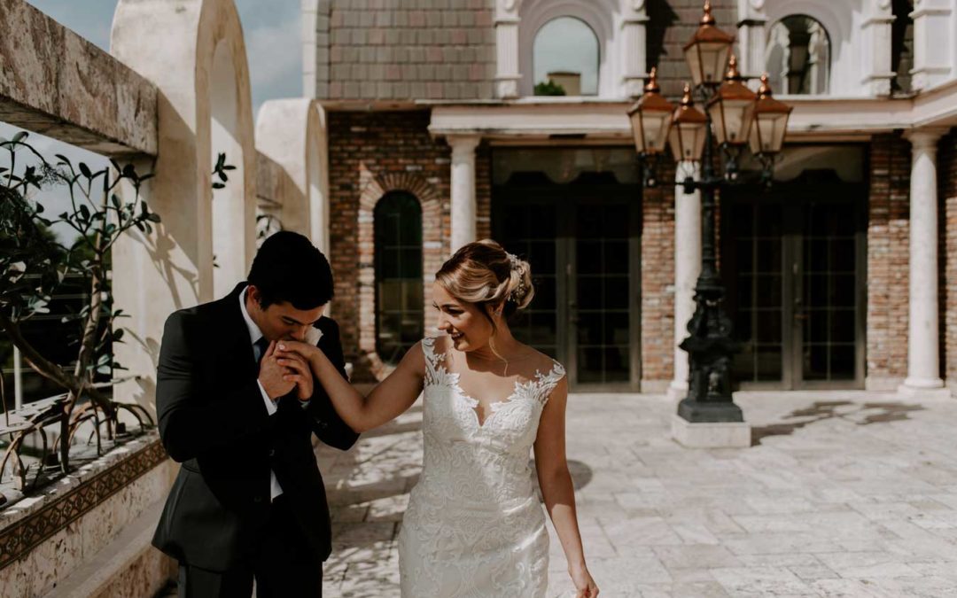 How to Plan a Wedding in 12 months!